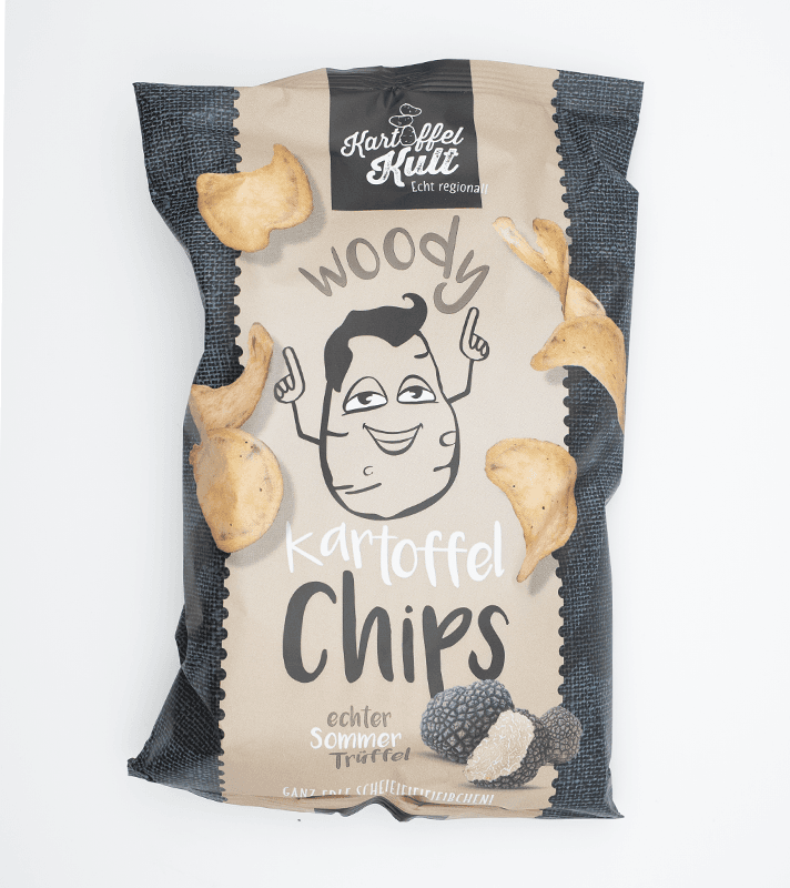 Alt-Text: Beutel mit Kartoffelchips, schwarzer und beiger Verpackung, Cartoon-Gesicht mit Daumen hoch, Bilder von Kartoffeln und Trüffeln, Text "Kartoffel Chips" und "echter Sommer Trüffel".