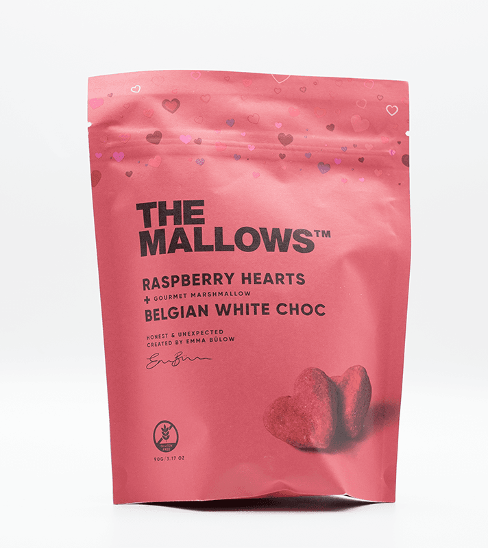 Pinkes Beutel mit Herzen, enthält Raspberry Hearts mit Gourmet-Marshmallow und belgischer weißer Schokolade, hergestellt von Emma Bülow.